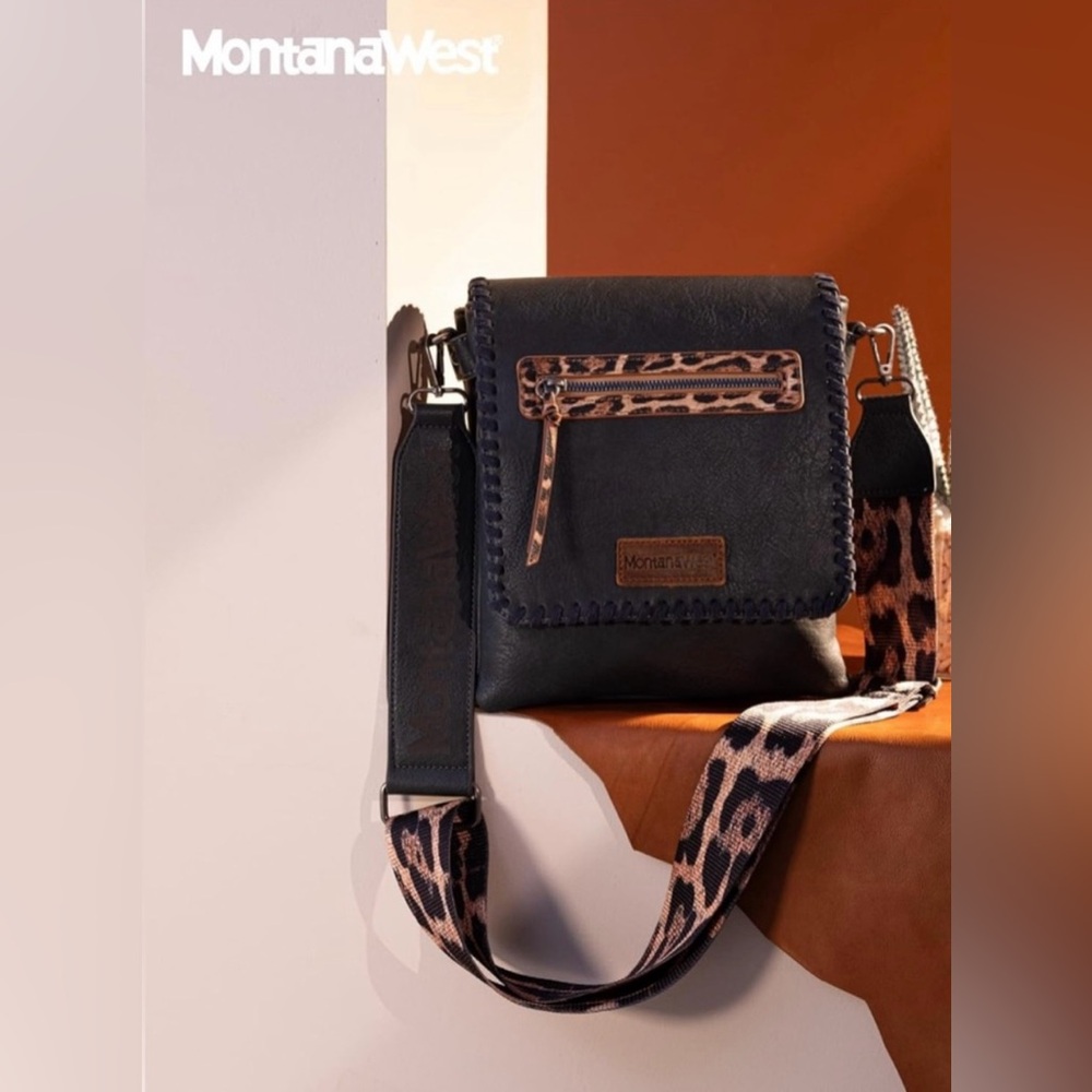 Montana West women’s Western Crossbody Purse Blue with Cheetah print NWOT